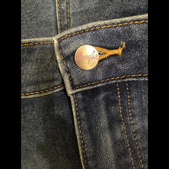 NWT Wrangler x Barbie Boot Cut Jeans - Picture 2 of 6